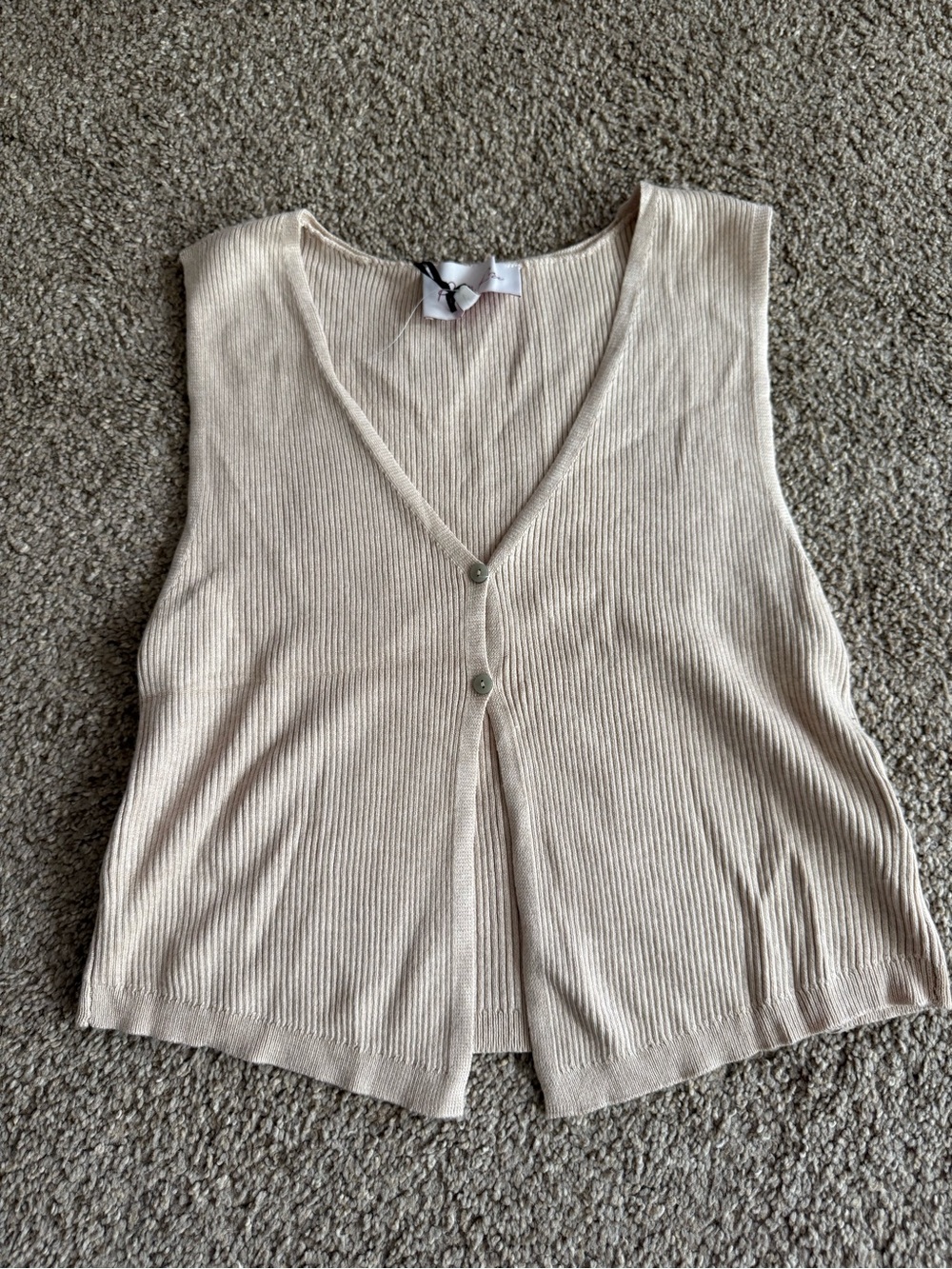 Pink Rose Ribbed V-Neck Button Tank - Cream